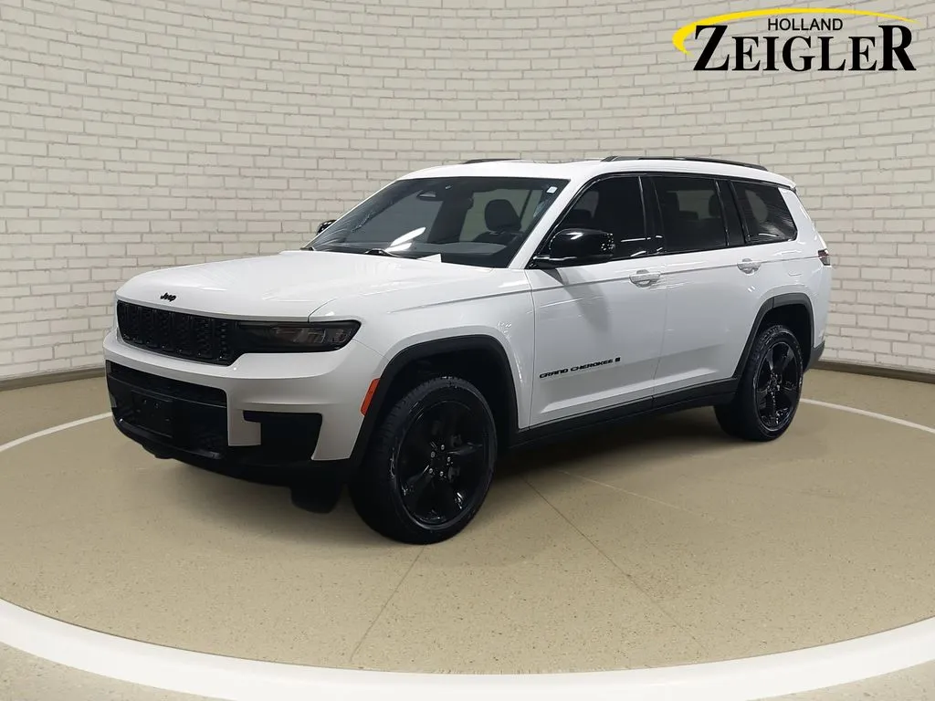 2023 Jeep Grand Cherokee L Altitude for sale in Holland, MI