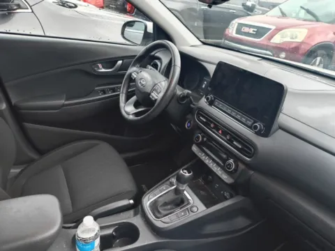 More photos of 2023 Hyundai Kona SEL at Zeigler Hyundai of Holland, MI