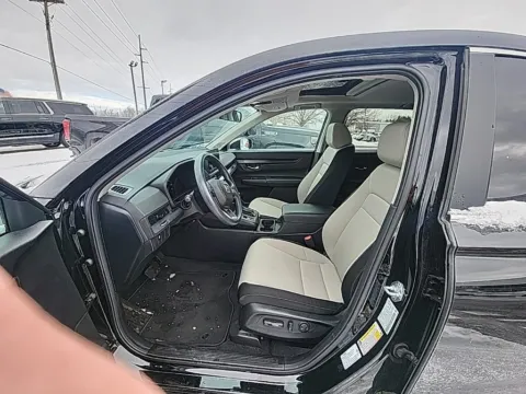 More photos of 2023 Honda CR-V EX at Zeigler Hyundai of Holland, MI