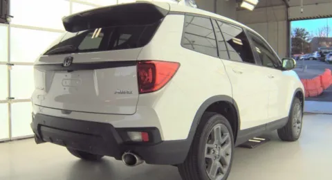 More photos of 2023 Honda Passport EX-L at Zeigler Hyundai of Holland, MI