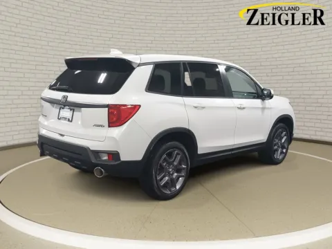 More photos of 2023 Honda Passport EX-L at Zeigler Hyundai of Holland, MI