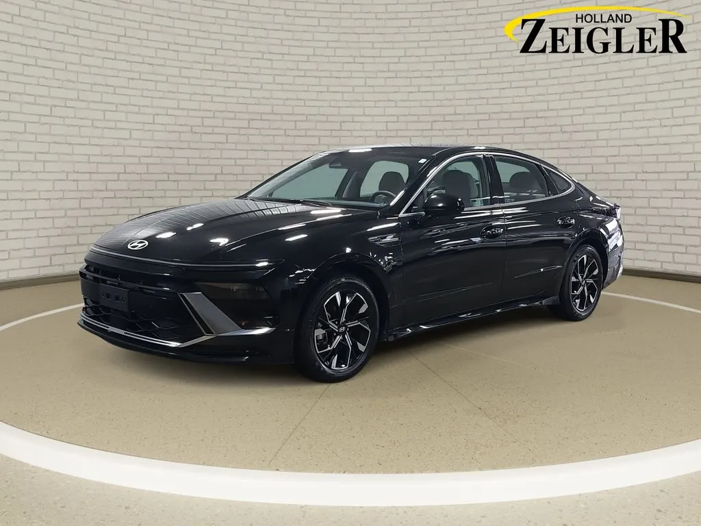 2025 Hyundai Sonata SEL for sale in Holland, MI