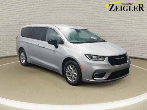 Another view of 2024 Chrysler Pacifica Touring L for sale in Holland, MI at Zeigler Hyundai of Holland