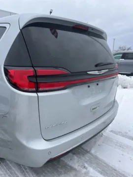 More photos of 2024 Chrysler Pacifica Touring L at Zeigler Hyundai of Holland, MI