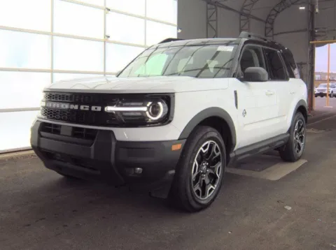 White 2025 Ford Bronco Sport Outer Banks for sale in Holland, MI