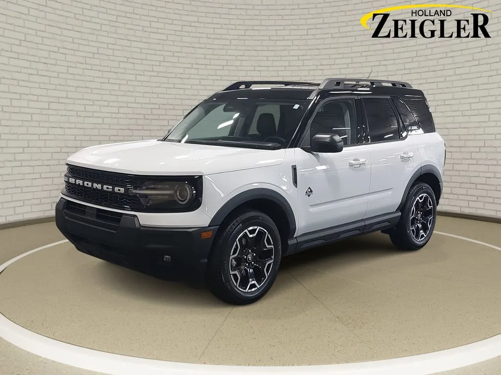 2025 Ford Bronco Sport Outer Banks for sale in Holland, MI