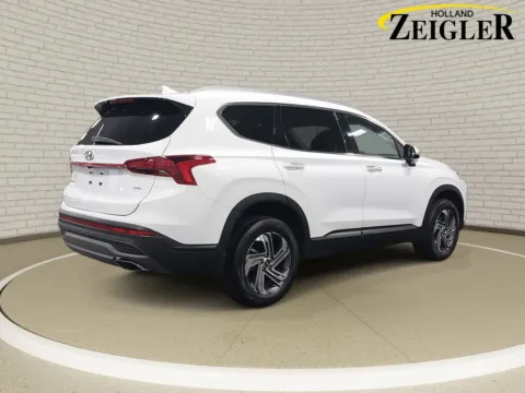 More photos of 2023 Hyundai Santa Fe SEL at Zeigler Hyundai of Holland, MI