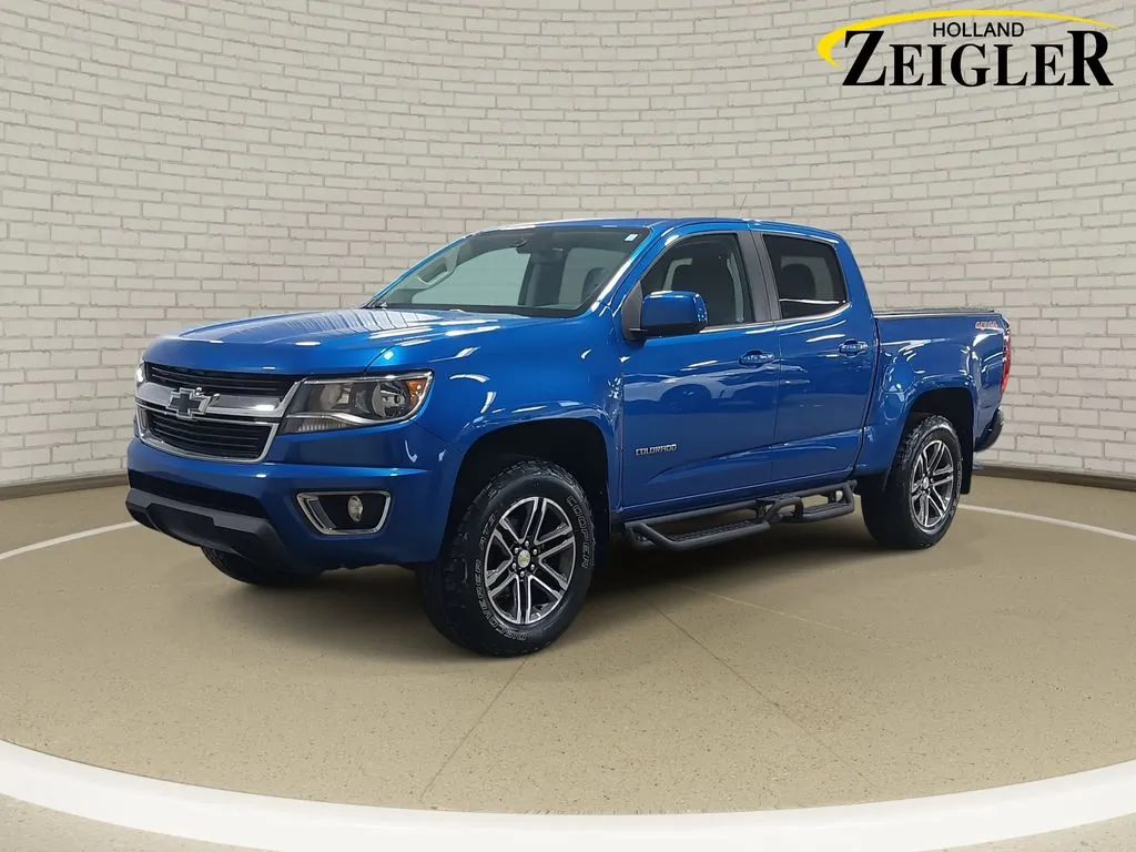 Blue 2019 Chevrolet Colorado LT for sale in Holland, MI