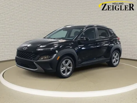 Black 2023 Hyundai Kona SEL for sale in Holland, MI