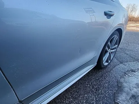 More photos of 2019 Volkswagen Passat 2.0T SE R-Line at Zeigler Hyundai of Holland, MI