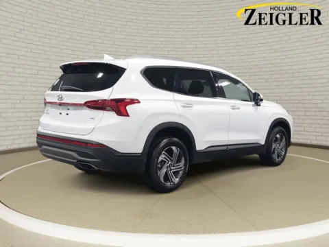 More photos of 2023 Hyundai Santa Fe SEL at Zeigler Hyundai of Holland, MI