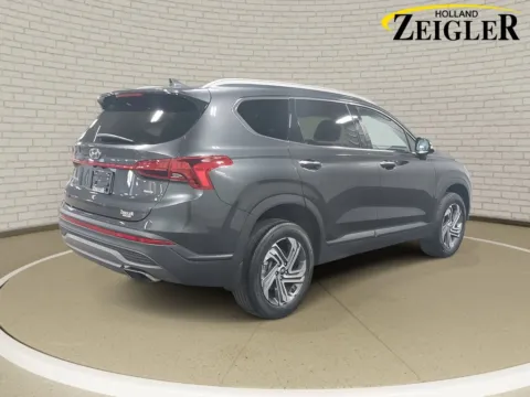 More photos of 2023 Hyundai Santa Fe SEL at Zeigler Hyundai of Holland, MI