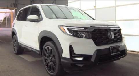 More photos of 2023 Honda Passport EX-L at Zeigler Hyundai of Holland, MI