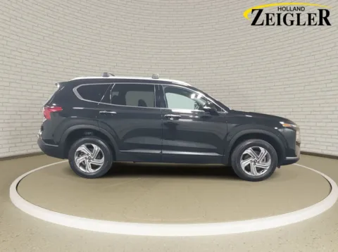 More photos of 2023 Hyundai Santa Fe SEL at Zeigler Hyundai of Holland, MI