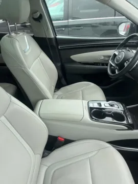 More photos of 2023 Hyundai Tucson Limited at Zeigler Hyundai of Holland, MI