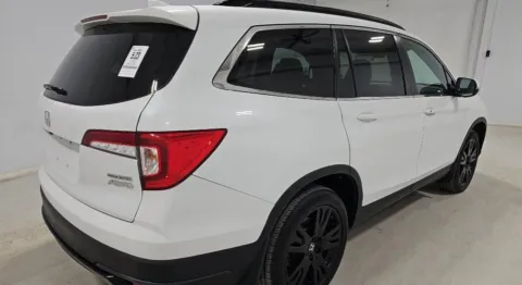 More photos of 2022 Honda Pilot Special Edition at Zeigler Hyundai of Holland, MI
