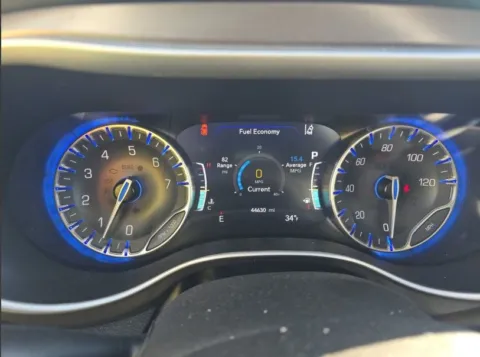 More photos of 2024 Chrysler Pacifica Touring L at Zeigler Hyundai of Holland, MI