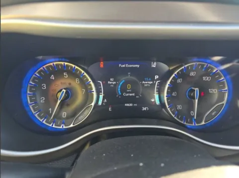 More photos of 2024 Chrysler Pacifica Touring L at Zeigler Hyundai of Holland, MI