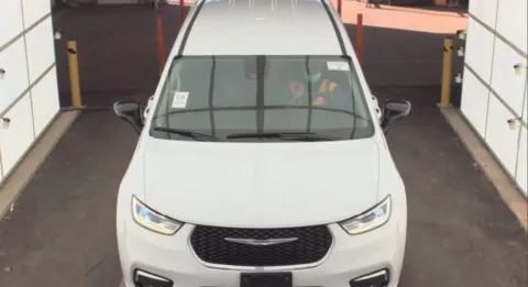 Photos of 2024 Chrysler Pacifica Touring L for sale in Holland, MI at Zeigler Hyundai of Holland