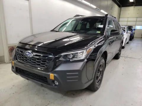 Black 2022 Subaru Outback Wilderness for sale in Holland, MI