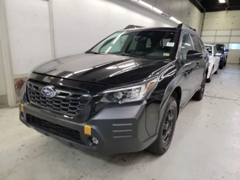 Black 2022 Subaru Outback Wilderness for sale in Holland, MI