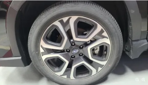 More photos of 2023 Subaru Ascent Limited at Zeigler Hyundai of Holland, MI