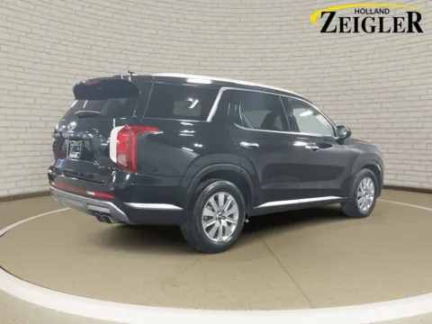 More photos of 2025 Hyundai Palisade SEL at Zeigler Hyundai of Holland, MI