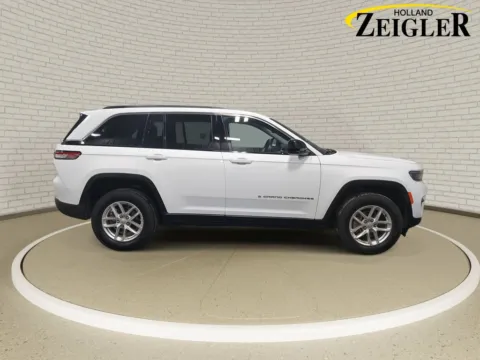 More photos of 2023 Jeep Grand Cherokee Laredo at Zeigler Hyundai of Holland, MI