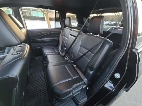 Photos of 2023 Honda Passport EX-L for sale in Holland, MI at Zeigler Hyundai of Holland