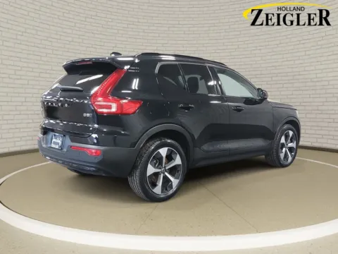 More photos of 2024 Volvo XC40 B5 Plus Dark Theme at Zeigler Hyundai of Holland, MI