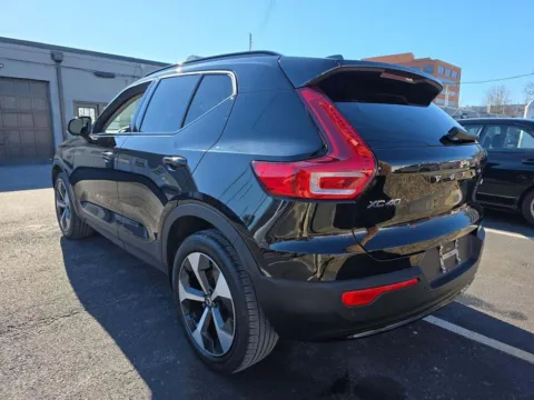 More photos of 2024 Volvo XC40 B5 Plus Dark Theme at Zeigler Hyundai of Holland, MI