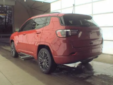 Another view of 2022 Jeep Compass for sale in Holland, MI at Zeigler Hyundai of Holland