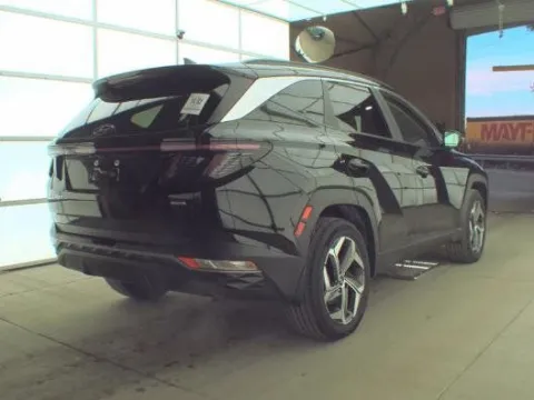 More photos of 2023 Hyundai Tucson SEL at Zeigler Hyundai of Holland, MI