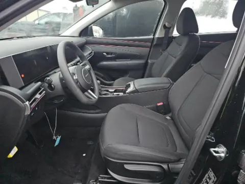 Another view of 2025 Hyundai Tucson SE for sale in Holland, MI at Zeigler Hyundai of Holland