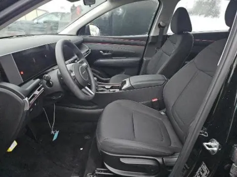 Another view of 2025 Hyundai Tucson SE for sale in Holland, MI at Zeigler Hyundai of Holland