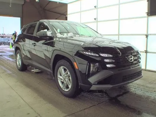 Black 2025 Hyundai Tucson SE for sale in Holland, MI