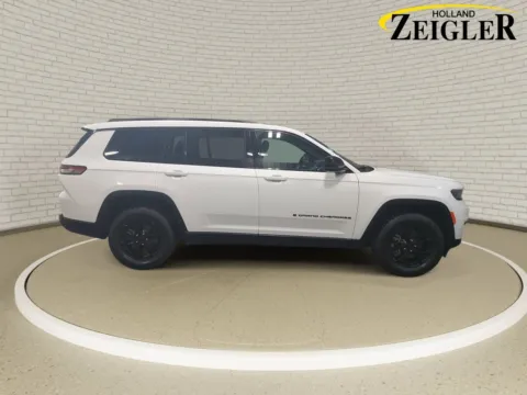 More photos of 2024 Jeep Grand Cherokee L Altitude at Zeigler Hyundai of Holland, MI