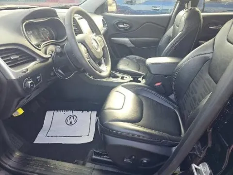 Photos of 2022 Jeep Cherokee X for sale in Holland, MI at Zeigler Hyundai of Holland