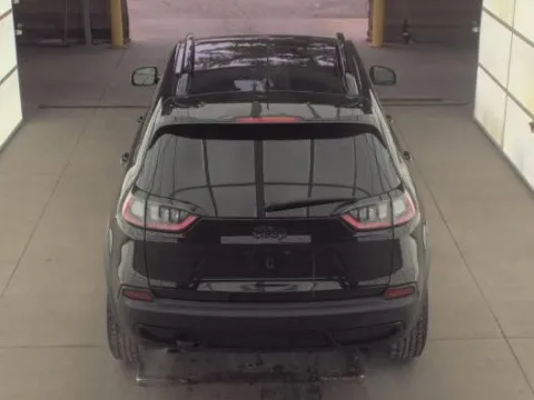 More photos of 2022 Jeep Cherokee X at Zeigler Hyundai of Holland, MI