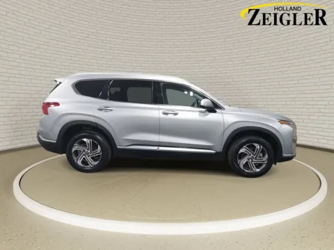 More photos of 2023 Hyundai Santa Fe SEL at Zeigler Hyundai of Holland, MI