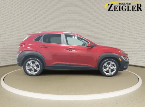 More photos of 2023 Hyundai Kona SEL at Zeigler Hyundai of Holland, MI