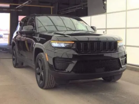 Black 2023 Jeep Grand Cherokee Altitude for sale in Holland, MI