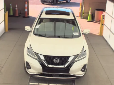 More photos of 2023 Nissan Murano SL at Zeigler Hyundai of Holland, MI