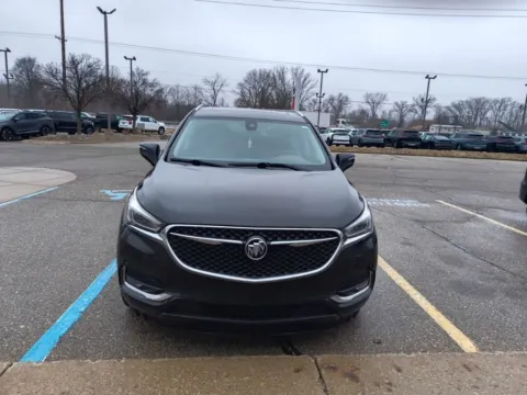 Black 2018 Buick Enclave Avenir for sale in Holland, MI