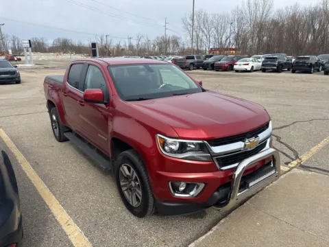 Red 2016 Chevrolet Colorado LT for sale in Holland, MI
