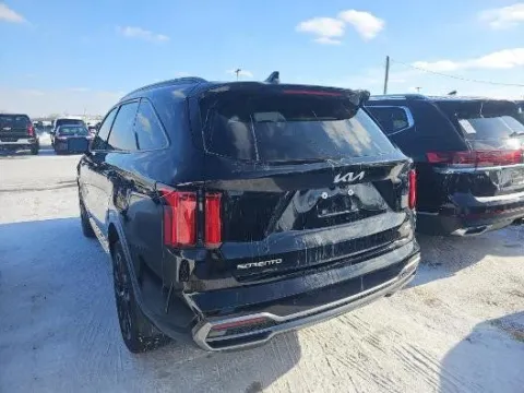 More photos of 2023 Kia Sorento SX-Prestige at Zeigler Hyundai of Holland, MI