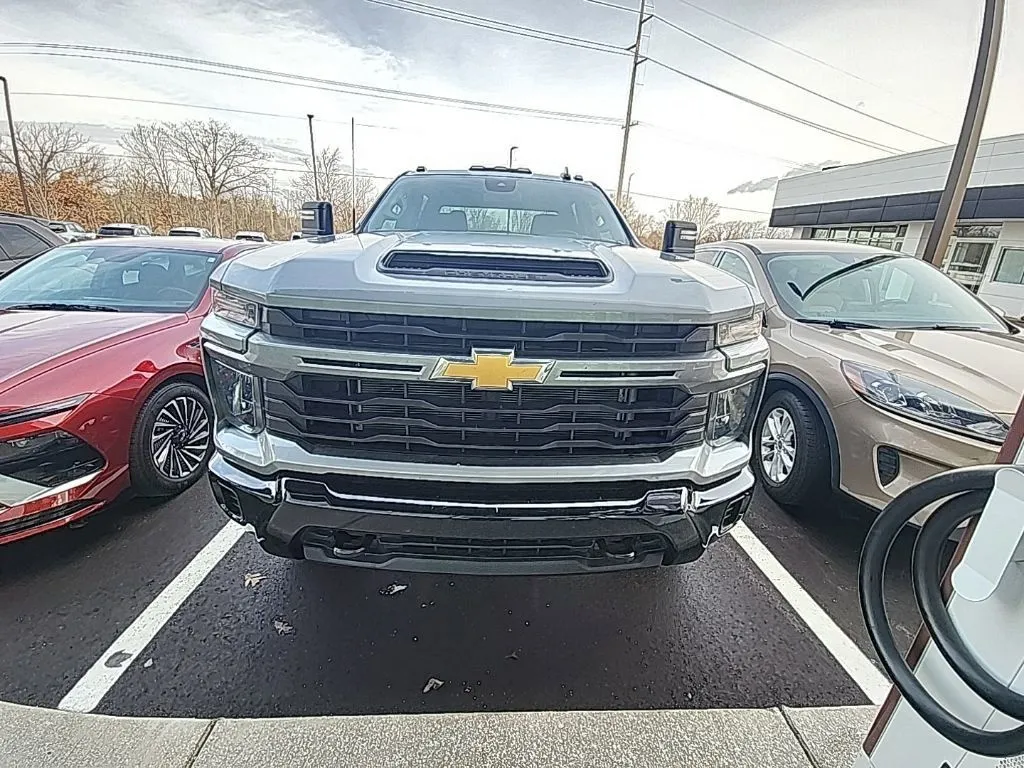 2024 Chevrolet Silverado 2500HD Custom for sale in Holland, MI
