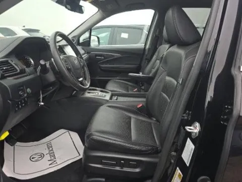 Photos of 2023 Honda Ridgeline RTL-E for sale in Holland, MI at Zeigler Hyundai of Holland