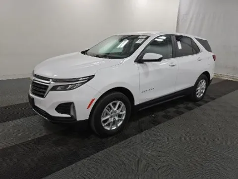 More photos of 2022 Chevrolet Equinox LT at Zeigler Hyundai of Holland, MI