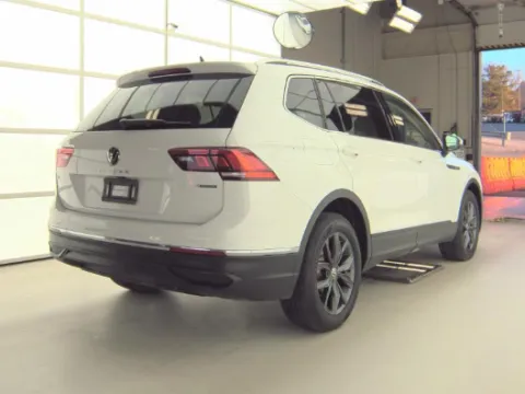More photos of 2022 Volkswagen Tiguan 2.0T SE at Zeigler Hyundai of Holland, MI